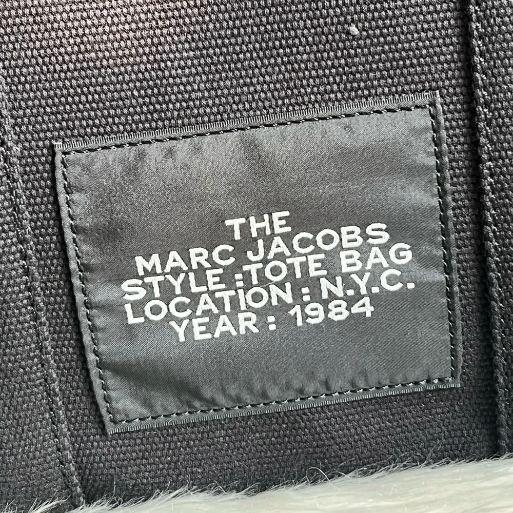 💰SOLD - Marc Jacobs The Jacquard Medium Tote Bag - Picture 11 of 14
